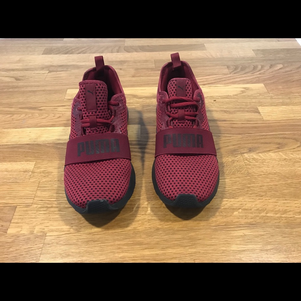 Puma Wired Sneakers